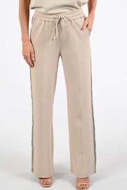 Aimée the label babs Broek Zand