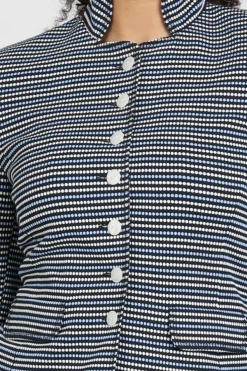 B Three joli Blazer Marine