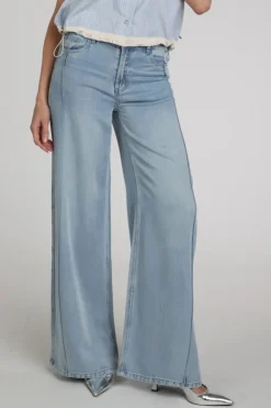Florez Riley Jeans Light blue denim