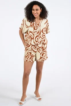 Geisha 61400-26 Short Camel