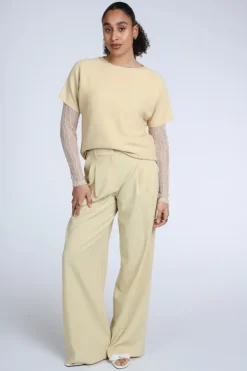 Knit-Ted 261p005 eva Pull korte mouw Geel