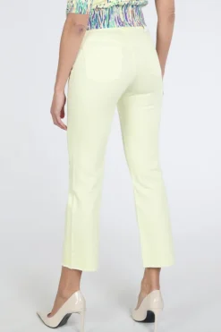 Marc Cain AC 82.10 D03 Jeans Geel