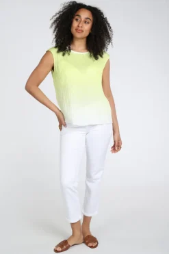 Marc Cain AS 61.13 W65 Blouse mouwloos Geel