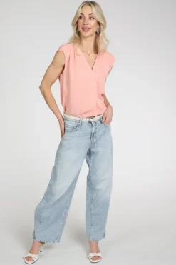 Marc Cain AS 51.23 W70 Blouse mouwloos Zalm