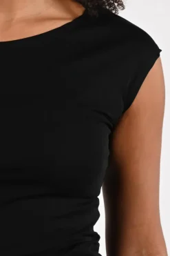 Marc Cain +E 48.37 J14 T-shirt korte mouw Zwart