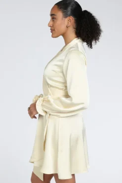 Neo Noir Colbie Heavy dress Jurk lange mouw Licht geel