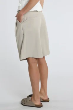 Neo Noir 164538 Short Zand