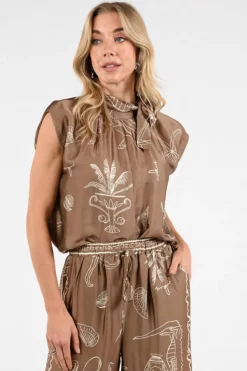 Nukus NKS01154 Blouse mouwloos Bruin
