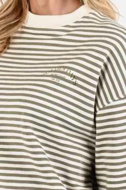 Nukus NKS03051 Sweater Olijf