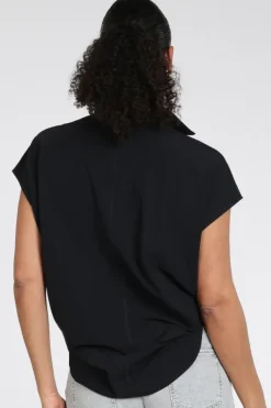 Penn & Ink LYNN Blouse korte mouw Zwart