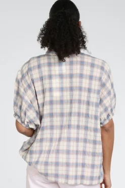 Penn & Ink S26F1822 Blouse korte mouw Licht blauw