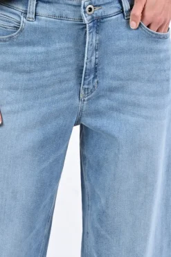 Rosner Mara tapered Jeans Light blue denim