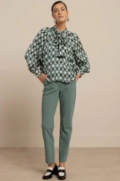 Studio Anneloes 13557 Lorina Blouse lange mouw Vergrijsd groen