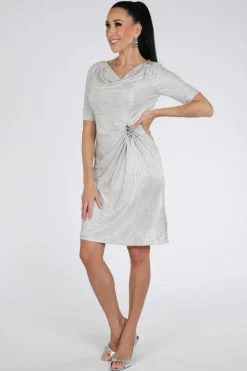 Vera Mont 03874082 Jurk korte mouw Goud